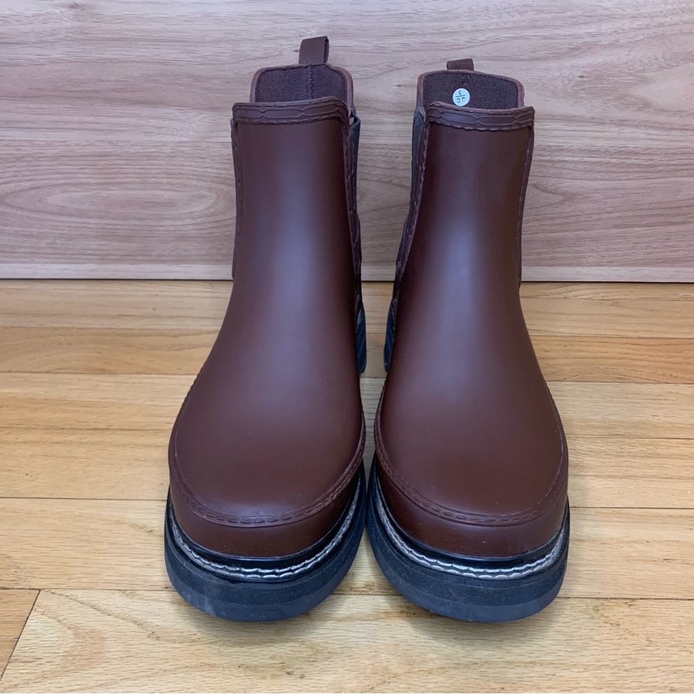 Hunter Brown Chelsea Rain Boots - Picture 3 of 8